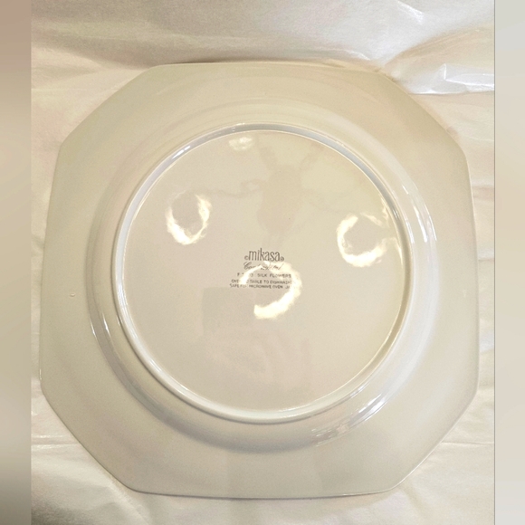 12" Chop Plate "Silk Flowers" by Mikasa. - Picture 4 of 6